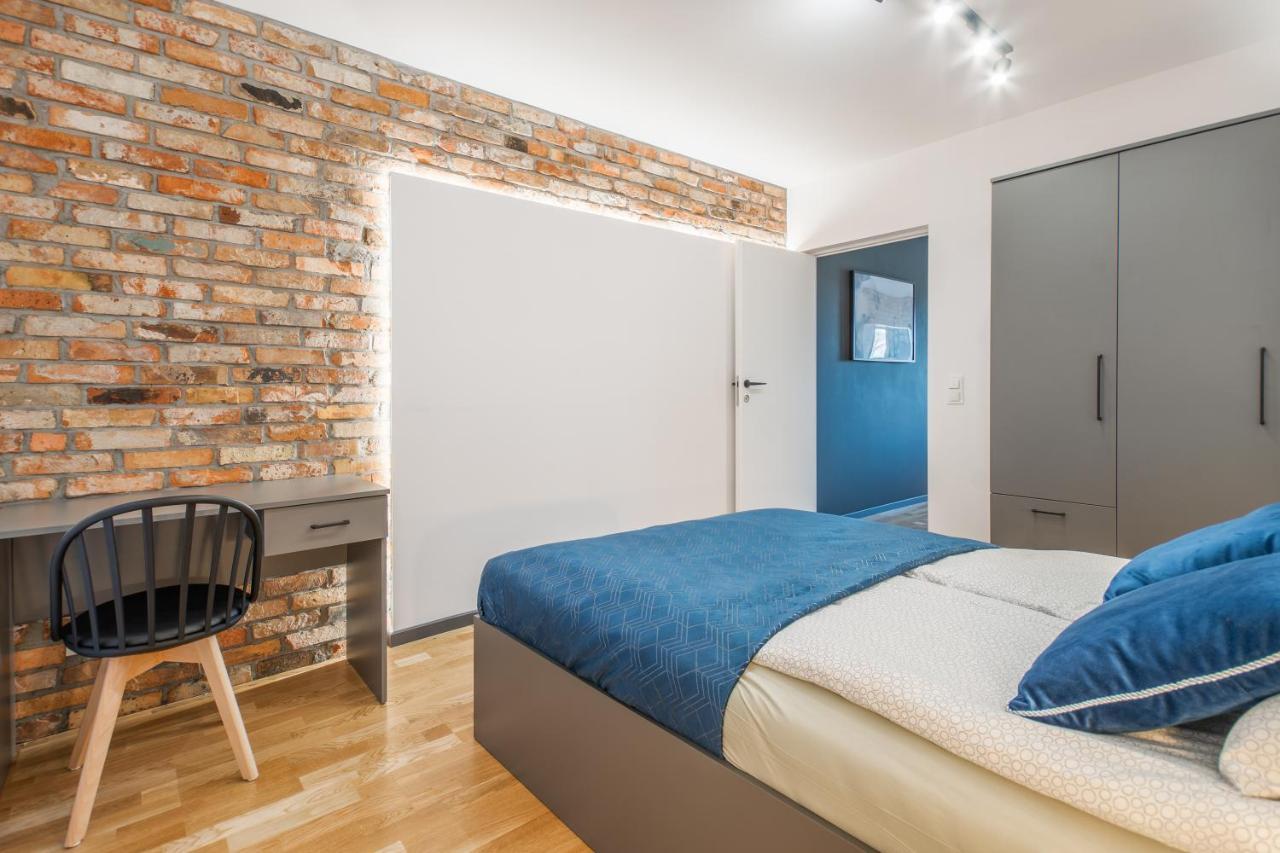 Citystay Waterlane Island Apartment グダニスク エクステリア 写真