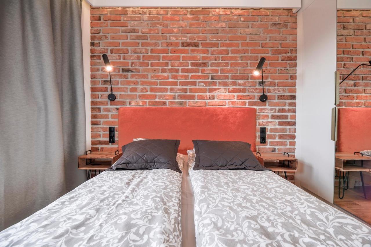 Citystay Waterlane Island Apartment グダニスク エクステリア 写真
