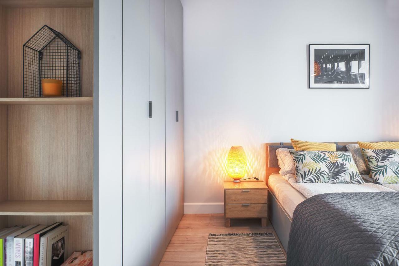 Citystay Waterlane Island Apartment グダニスク エクステリア 写真