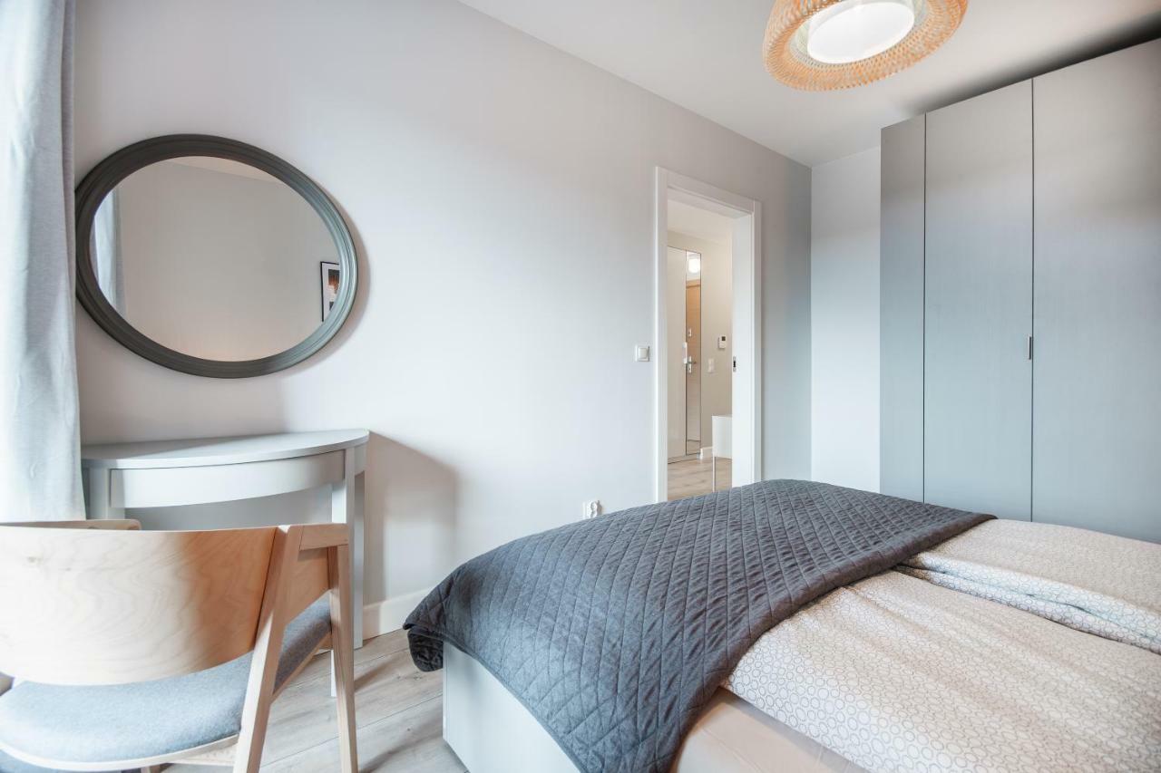 Citystay Waterlane Island Apartment グダニスク エクステリア 写真
